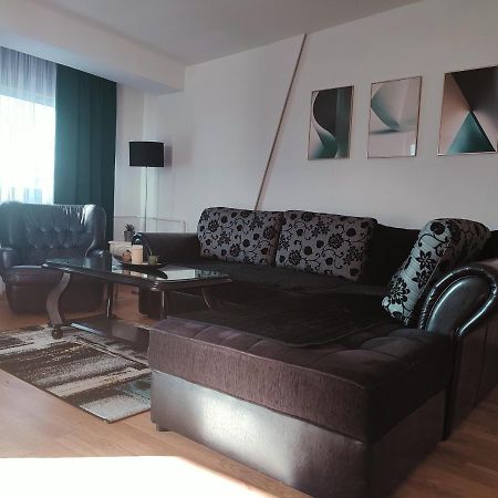 Antoni Apartment Skopje Eksteriør billede