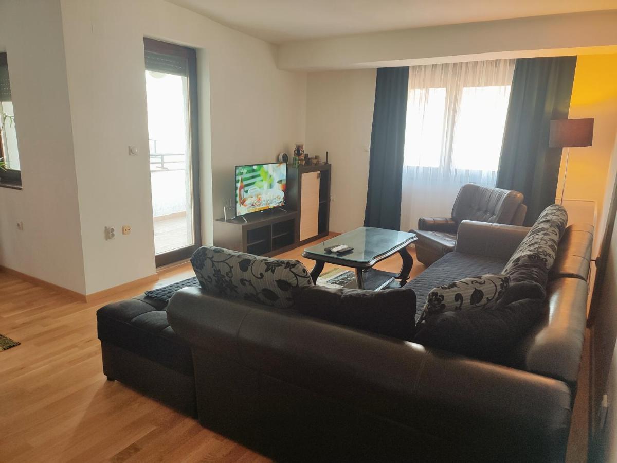 Antoni Apartment Skopje Eksteriør billede