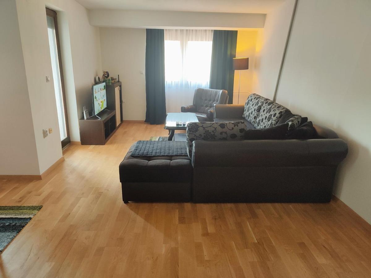 Antoni Apartment Skopje Eksteriør billede