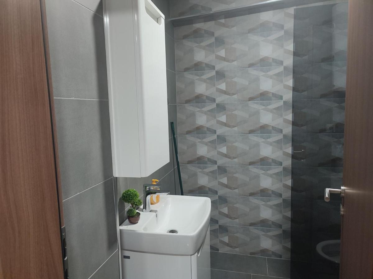 Antoni Apartment Skopje Eksteriør billede